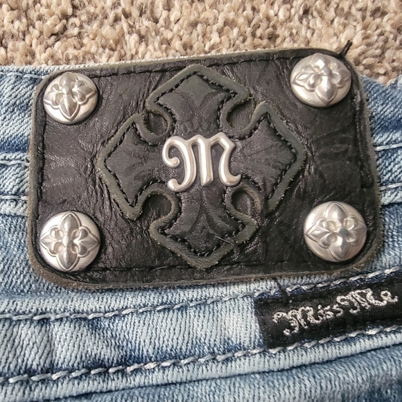 Miss Me Jeans Back Pocket Detailing Size 27 Western Cowgirl Flair - Picture 4 of 10